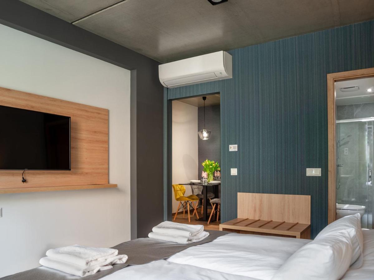 Sárvár R31 Residence الغرفة الصورة